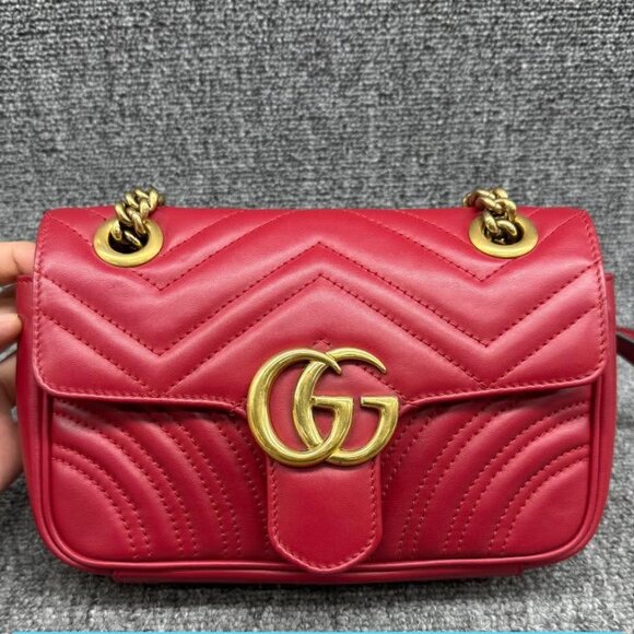 Gucci Red Quilted Leather GG Marmont Matelasse Mini Bag 799-071125 - Picture 2 of 16